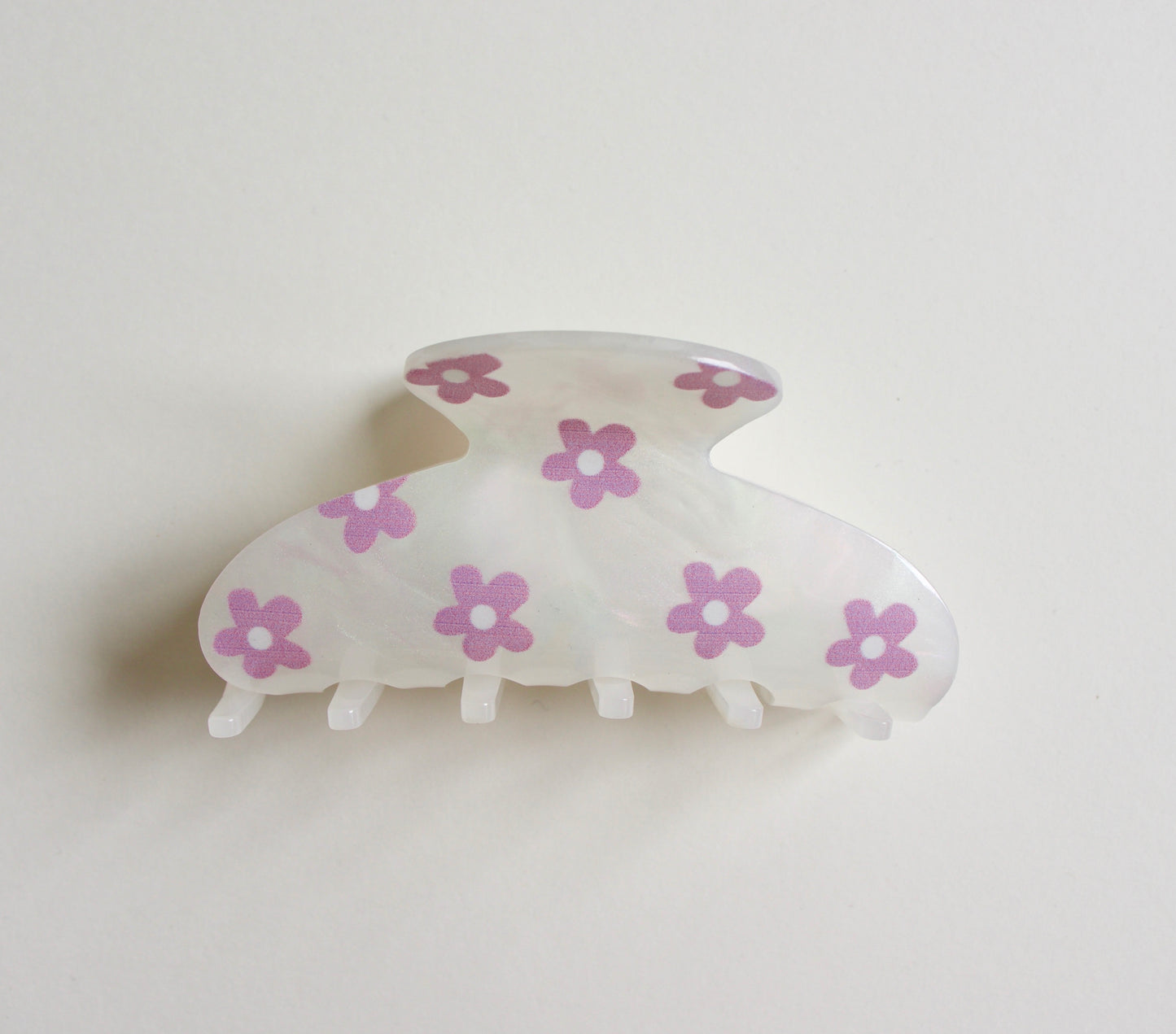 Pearlized Flower Hair Clip