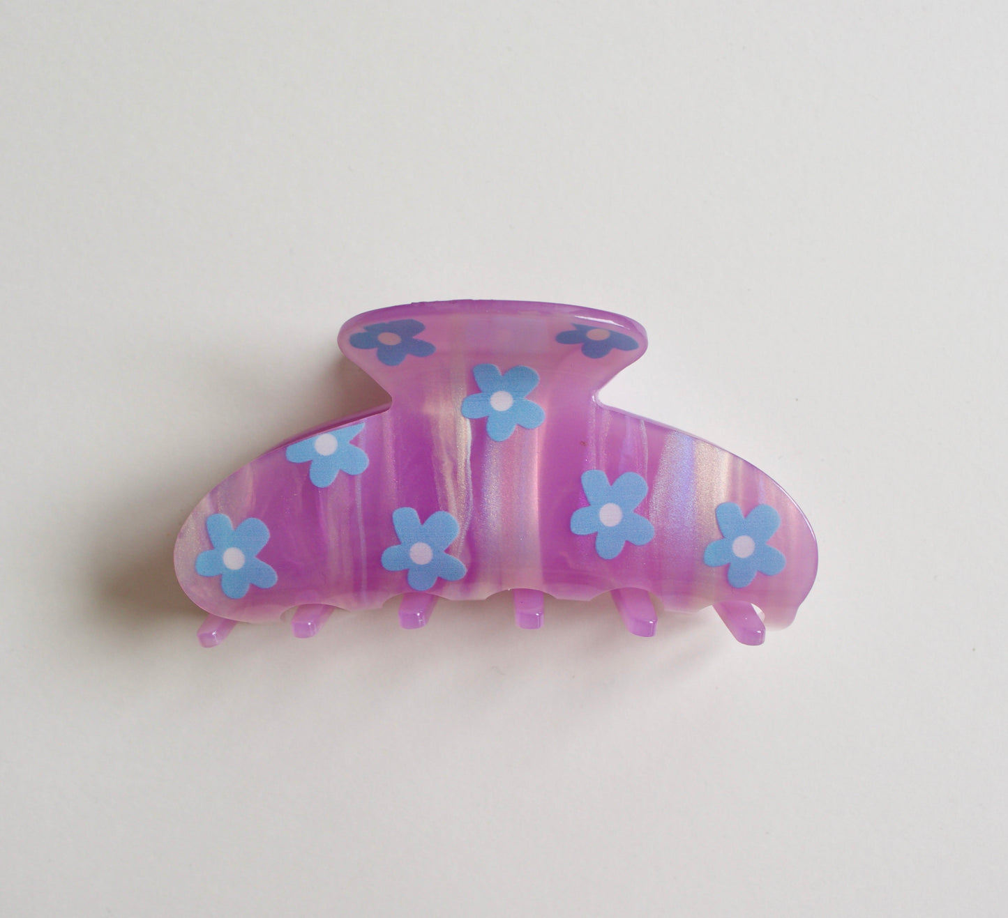 Pearlized Flower Hair Clip