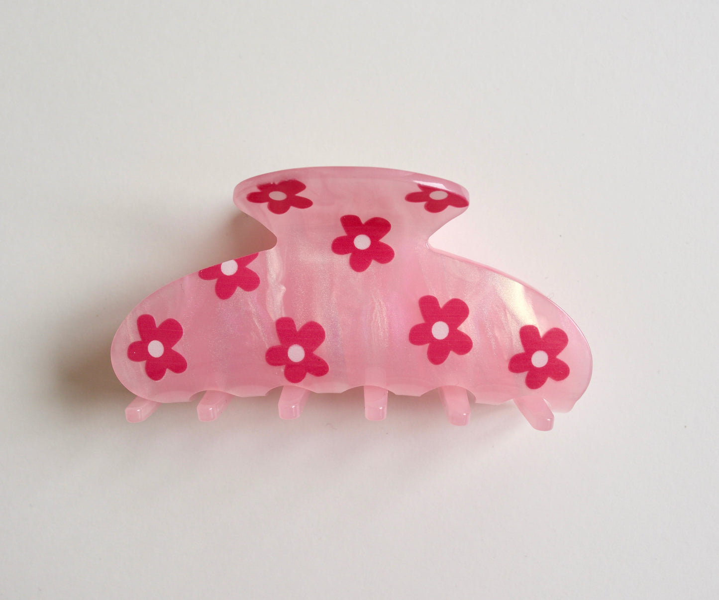 Pearlized Flower Hair Clip