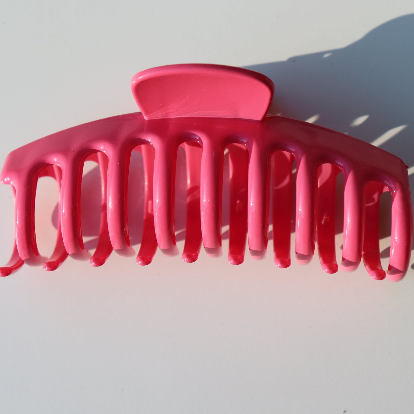Neon Era Glossy Classic Claw Clip