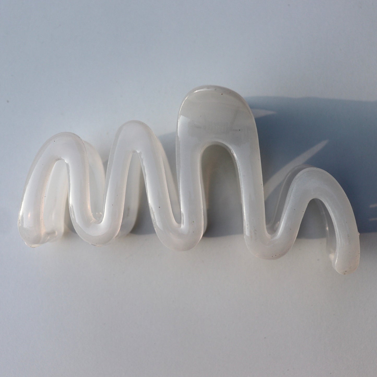 Clear Wavy Hair Clip