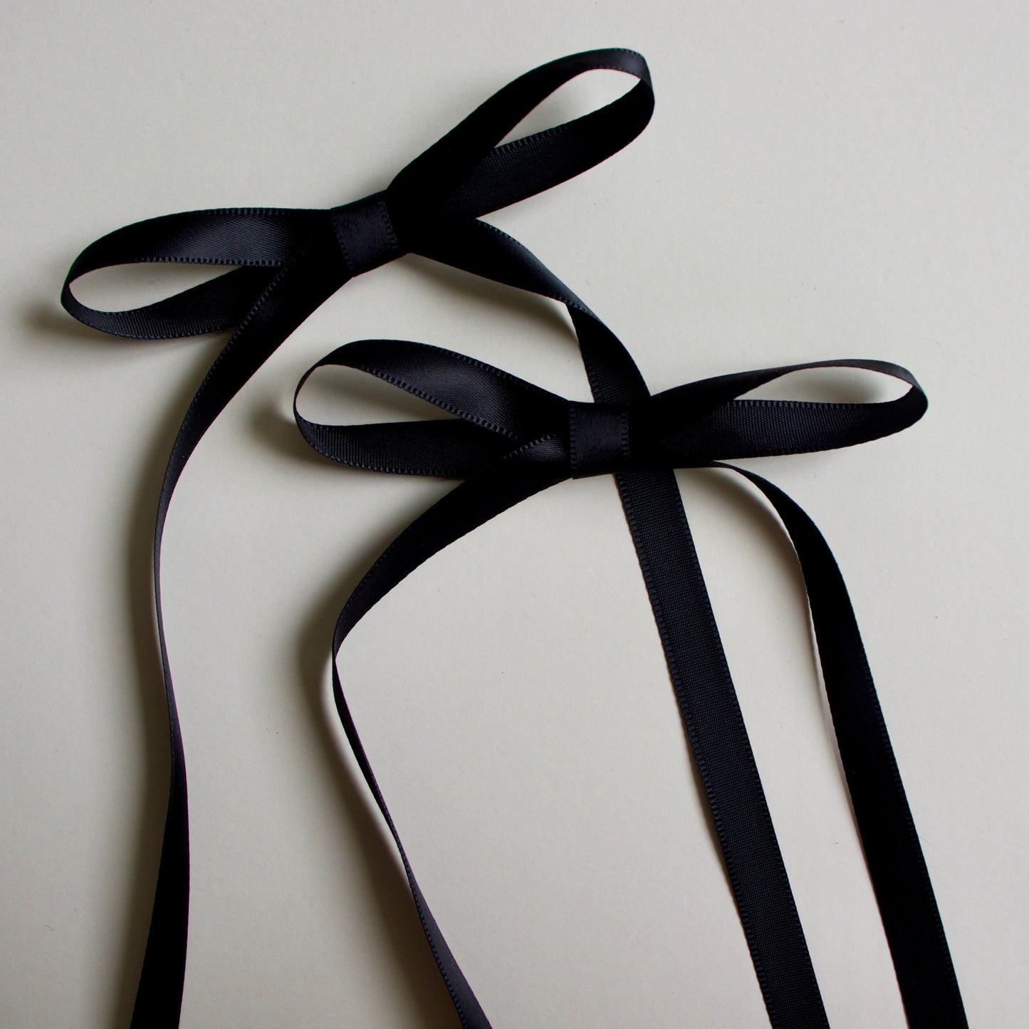 In Her Bow Era Hair Clips