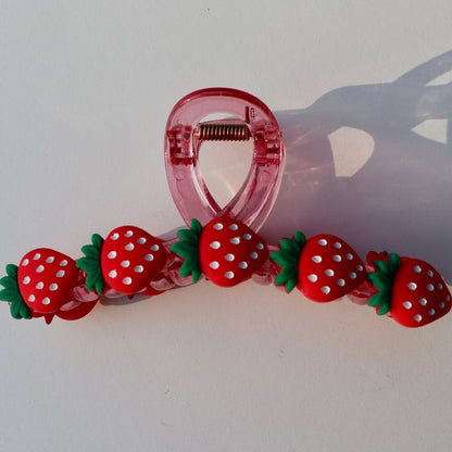 Polymer Strawberry Pretzel Clip